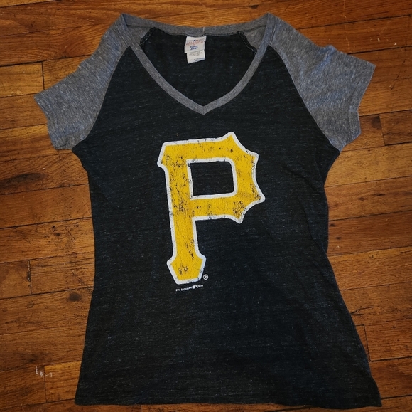 Pittsburgh Pirates T-Shirt - Picture 1 of 3